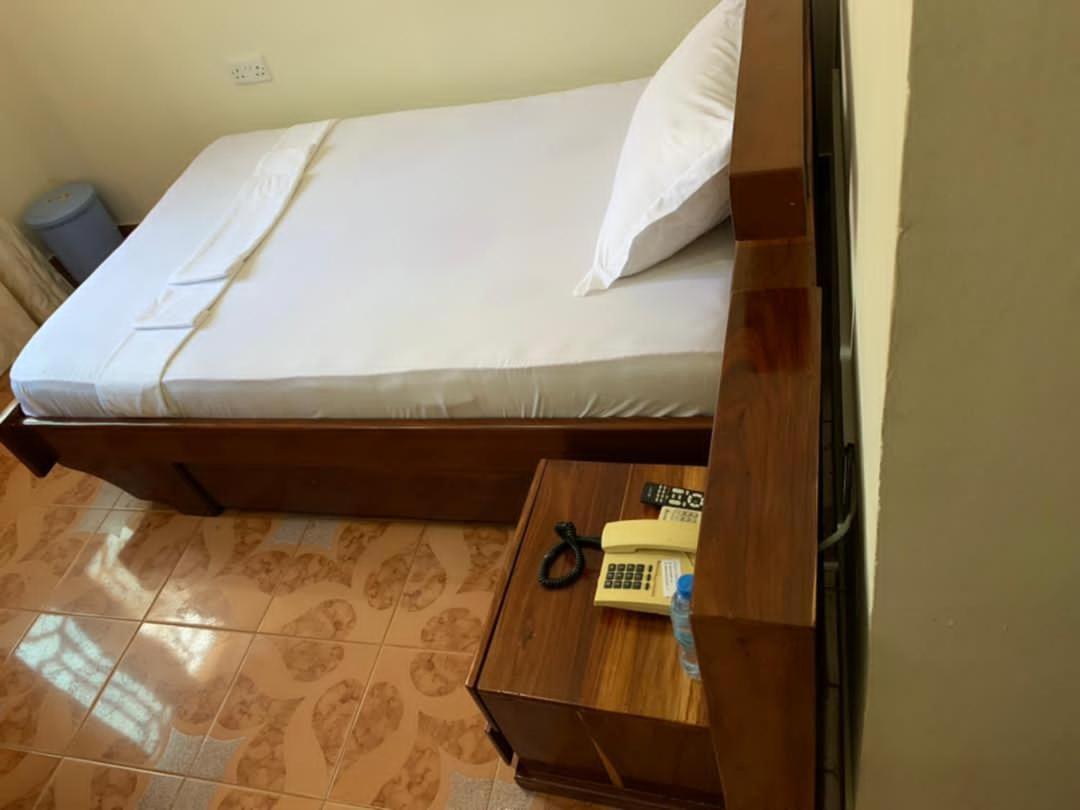 Coast View Resort Kigoma Esterno foto