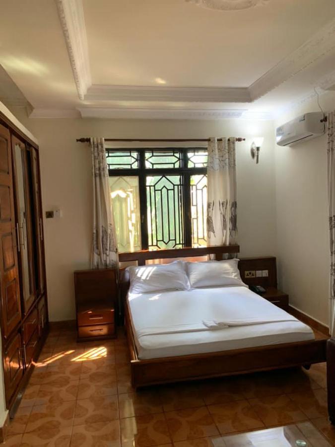 Coast View Resort Kigoma Esterno foto